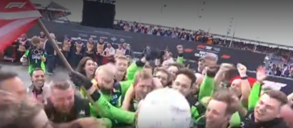 Mercedes y Aston Martin salvan festejo de Sauber