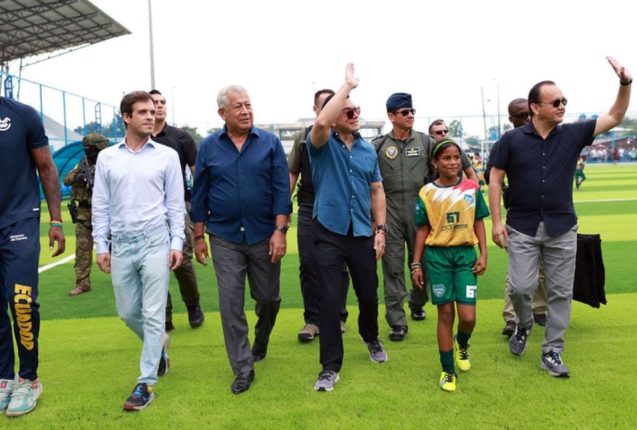 Noboa inaugura centro comunitario en Bajo Alto, El Guabo