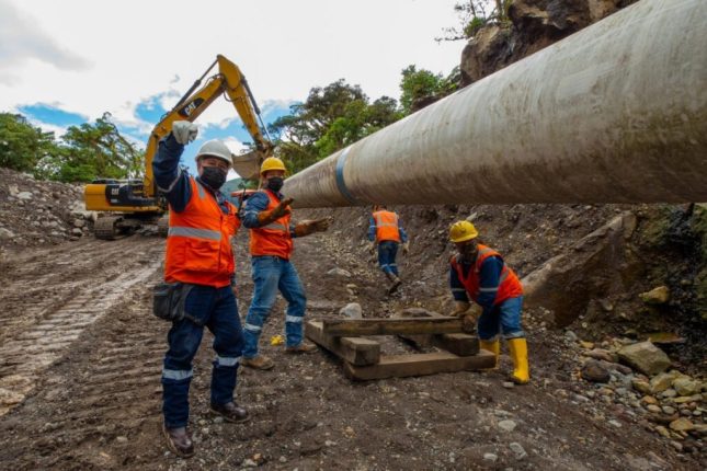 Petroecuador detiene bombeo SOTE por lluvias Napo