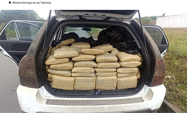 Policías incautan 131 paquetes de marihuana en Santo Domingo