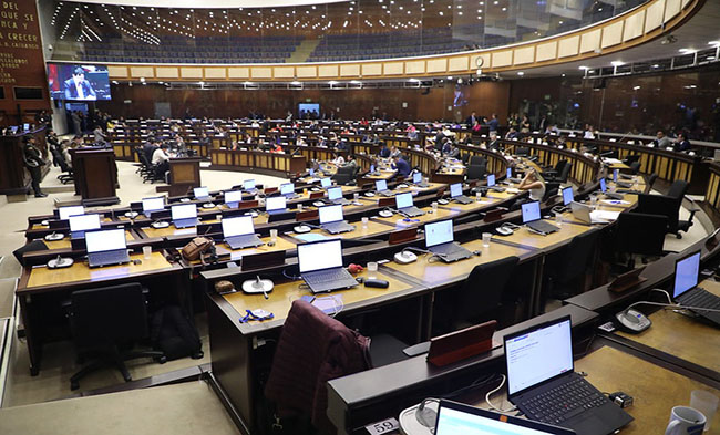 Aprueban informe para primer debate del proyecto de Ley del Cáncer uterino