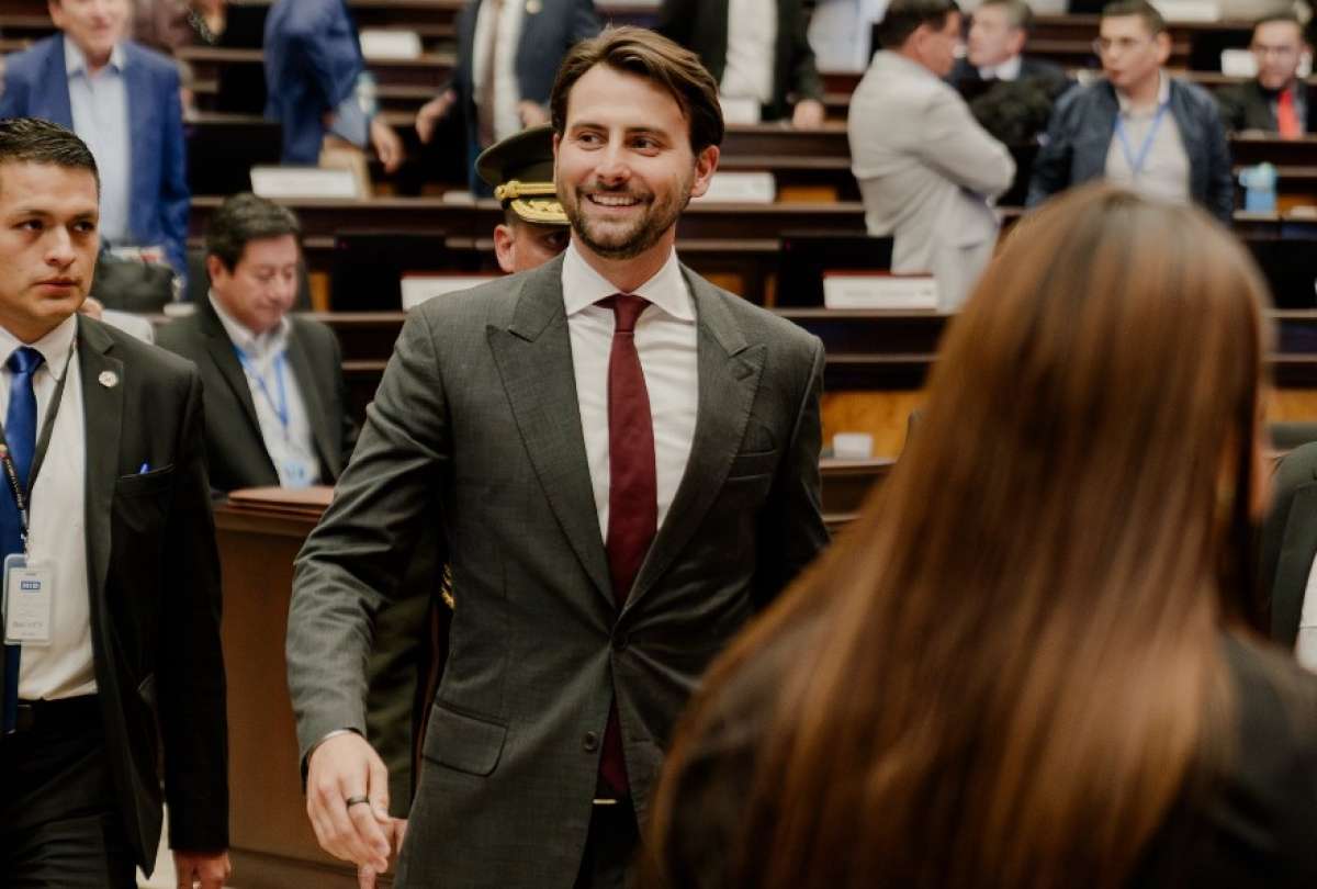 asambleistas-acumulan-mas-de-usd-70-mil-en-sanciones.ecuador221.com_.ec_ Asambleístas acumulan más de USD 70 mil en sanciones