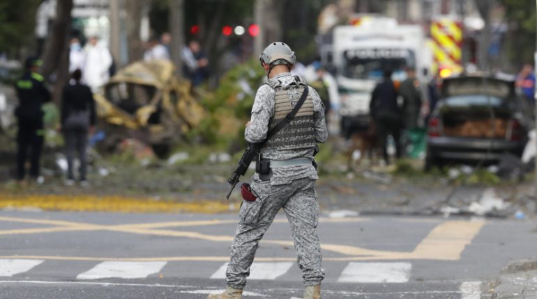 Atentados coordinados dejan 18 muertos en Colombia
