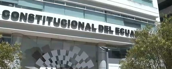 Contraloría inicia examen especial a Corte Constitucional Ecuador