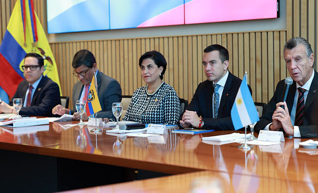 Daniel Noboa presentó la oferta exportable a empresarios argentinos