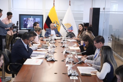 Delegada de Women in Mining alerta por caos legal