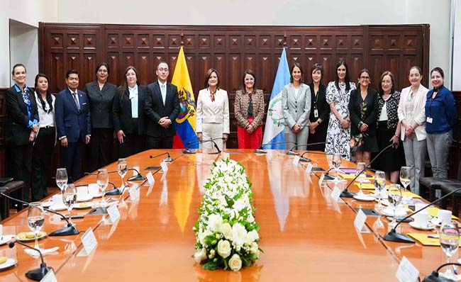 Ecuador y Guatemala fortalecen cooperación para la primera infancia