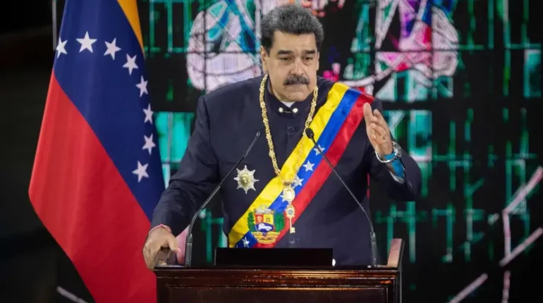 EE.UU. confisca más de 700 millones a Maduro