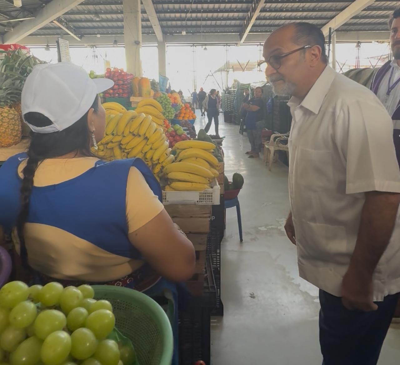 gobernador-humberto-plaza-refuerza-controles-contra-especulacion-alimentaria.ecuador221.com_.ec_ Humberto Plaza refuerza controles contra especulación alimentaria