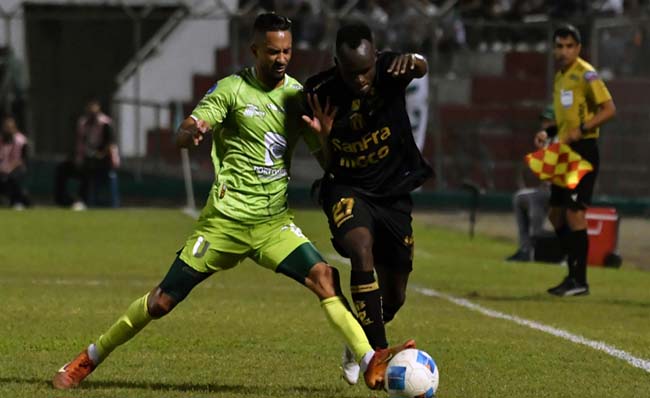 Liga de Portoviejo avanzó a los 16avos de la Copa Ecuador