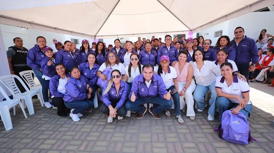 mies-refuerza-servicios-infantiles-con-kits-en-manta.ecuador221.com_.ec_ MIES refuerza servicios infantiles con kits en Manta