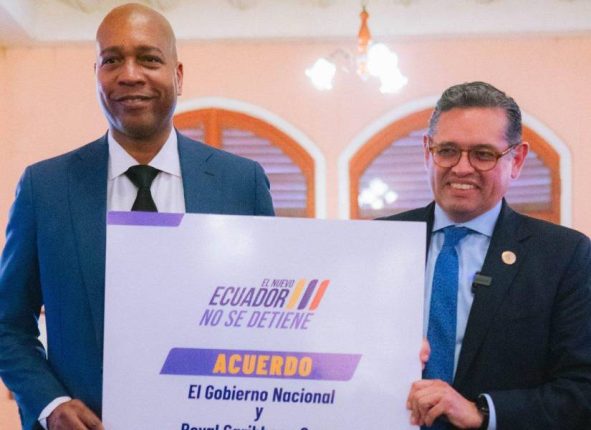 Royal Caribbean abrirá 2.000 empleos para jóvenes ecuatorianos