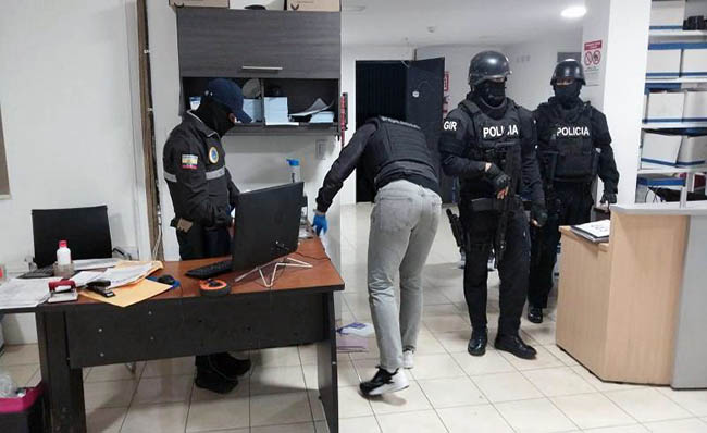 allanamientos-en-8-provincias-contra-los-comandos-de-la-frontera-ecuador221.com_.ec_ Allanamientos en 8 provincias contra los Comandos de la Frontera