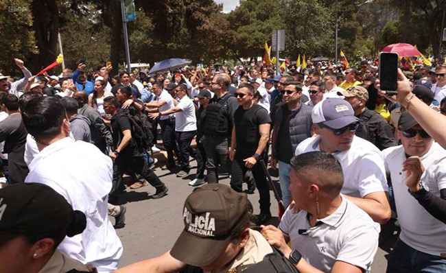 Daniel Noboa convoca a una marcha 'por la paz y la justicia'