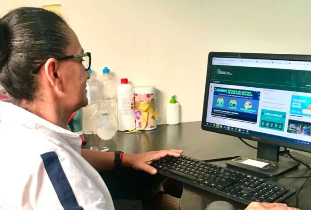 educacion-a-distancia-abre-matriculas-octubre-jovenes-adultos.ecuador221.com_.ec_ Educación a Distancia abre matrículas en octubre para jóvenes y adultos