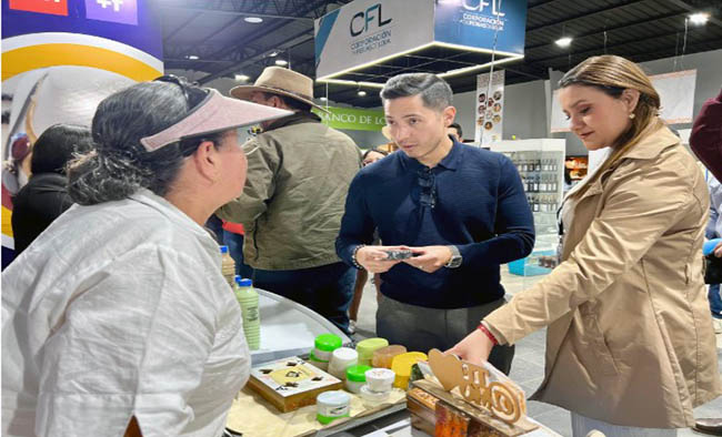 Feria de Loja es la vitrina comercial de emprendedores