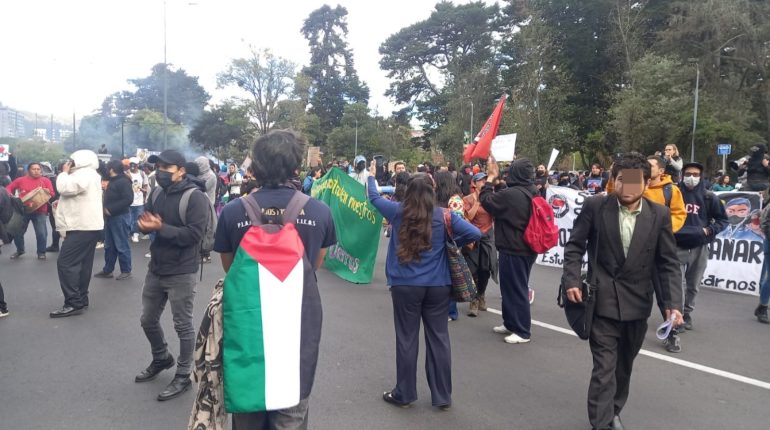 Gobierno reporta 60 detenidos y Conaie mantiene paro