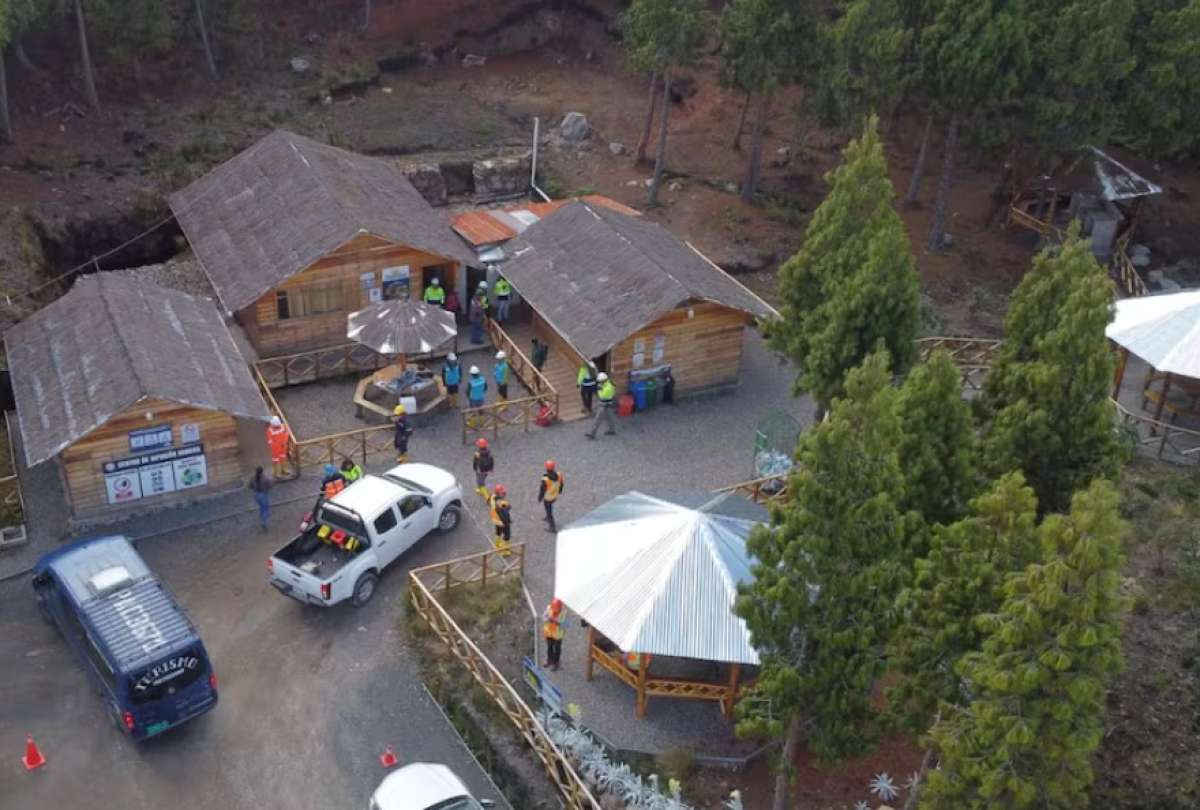 ecuador 221 gobierno-suspende-licencia-ambiental-proyecto-loma-larga-cuenca-ecuador221.com_.ec_ Gobierno suspende licencia ambiental del proyecto Loma Larga