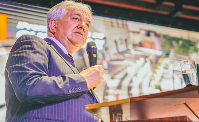 Gobierno y organizaciones indígenas se reúnen en Ibarra