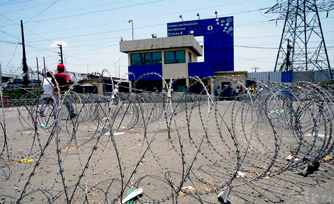 La Roca: disponen presencia policial tras atentado contra director