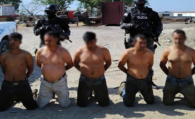 Policia decomisa 18 mil galones de combustible en Manta