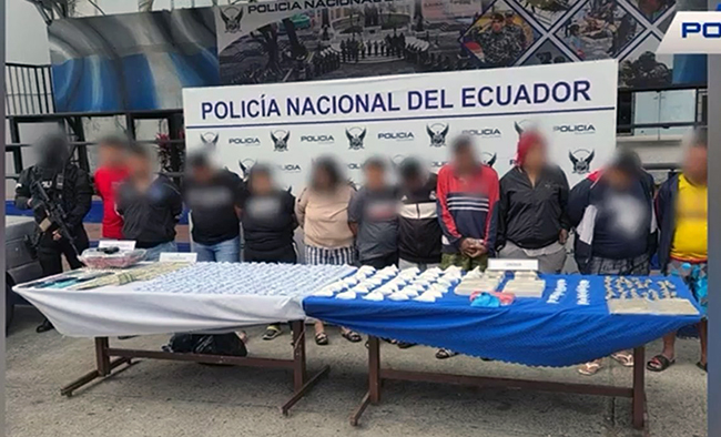 Policía detuvo a 22 personas con drogas y municiones