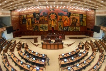 Recordar el pasado para decidir en el presente: ¿Ayuda o limita?