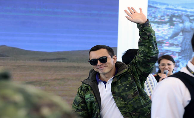 ecuador 221 segun-cedatos-daniel-noboa-tiene-el-52-de-aceptacion-ecuador221.com_.ec-2 Según Cedatos, Daniel Noboa tiene el 52% de aceptación