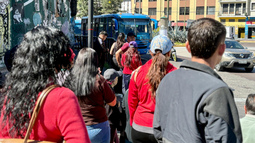 transportistas-de-pichincha-suspenden-paro-por-diesel.ecuador221.com_.ec_ Transportistas de Pichincha suspenden paro por diésel