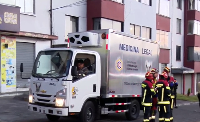 una-motociclista-murio-en-siniestro-de-transito-en-quito-ecuador221.com_.ec_ Una motociclista murió en siniestro de tránsito en Quito
