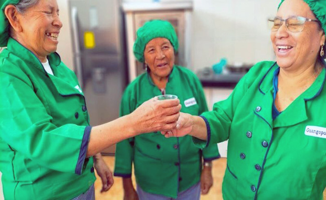 ecuador 221 adultos-mayores-rescatan-las-recetas-que-cuentan-la-historia-de-quito-ecuador221.com_.ec_ Adultos mayores rescatan las recetas que cuentan la historia de Quito