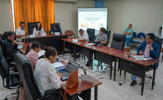 ecuador 221 alcaldesa-de-la-troncal-miriam-castro-fue-removida-por-concejo-cantonal—ecuador221.com_.ec_ Alcaldesa de La Troncal, Miriam Castro, fue removida por Concejo Cantonal