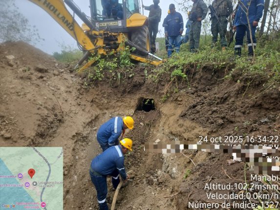 Fuerzas Armadas desmantelan punto ilegal de combustible en Montecristi
