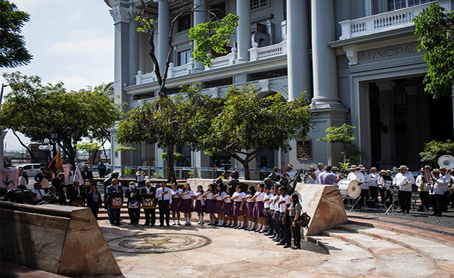 Héroes de la Independencia cobraron vida en emotiva ceremonia