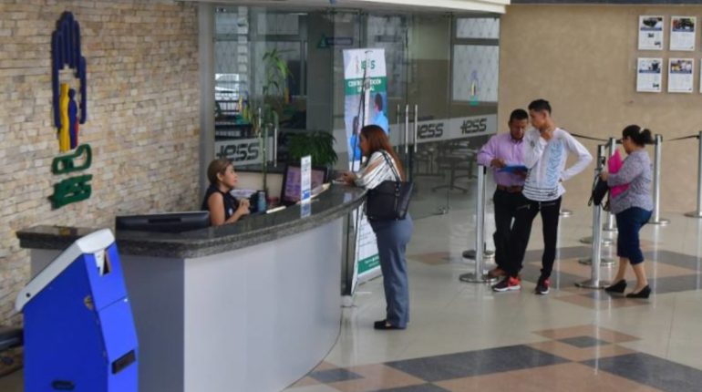 IESS exige USD 60.000 a suplantador de identidad