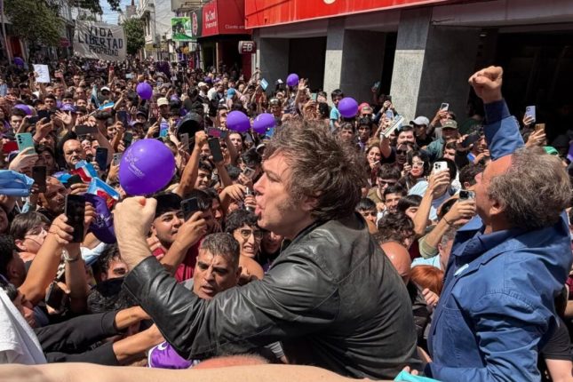 Javier Milei amplía poder tras legislativas argentinas