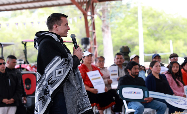 Noboa ofrece terminar con el paro y abrir las vías hasta mañana