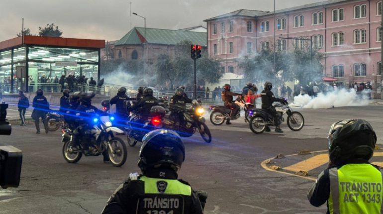 Quito vuelve a ser epicentro de choques en el día 24 del paro indígena