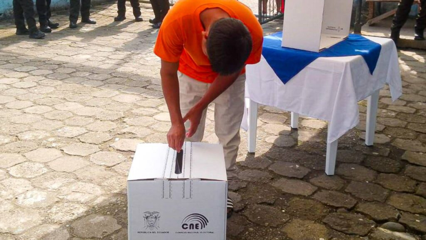 ecuador 221 baja-participacin-marc-voto-anticipado-en-crceles-ecuatorianas.ecuador221.com_.ec_ Baja participación marcó voto anticipado en cárceles ecuatorianas