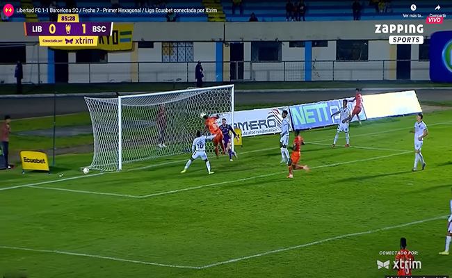 Barcelona está en modo desesperación; empató con Liga de Loja