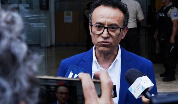 Christian Zurita denuncia intento de manipular caso Villavicencio