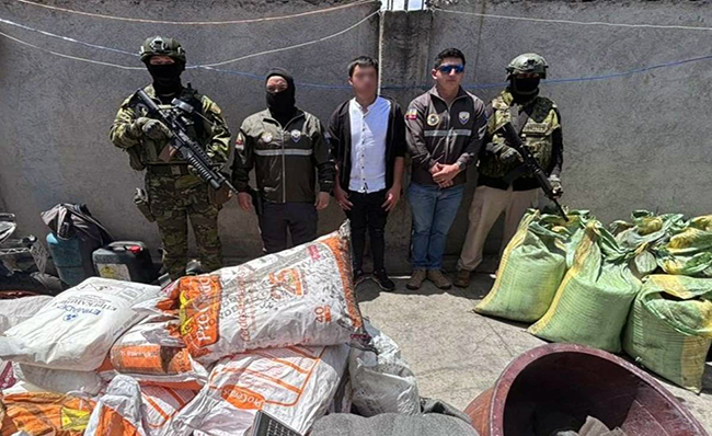 ecuador 221 ejercito-desmantela-centro-de-procesamiento-de-oro-en-quito-ecuador221.com_.ec_ Ejército desmantela centro de procesamiento de oro en Quito