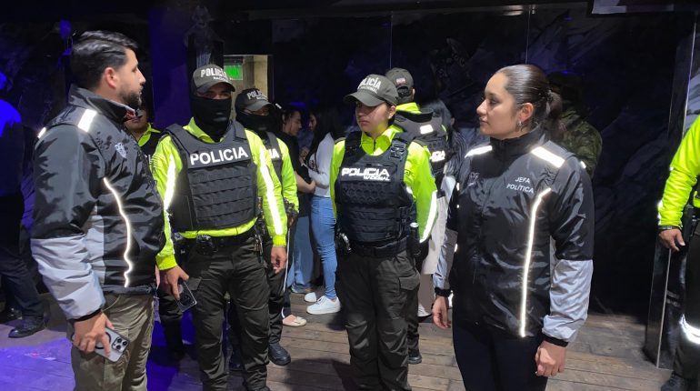 Más de un millón de viajes impulsan reactivación turística en Ecuador