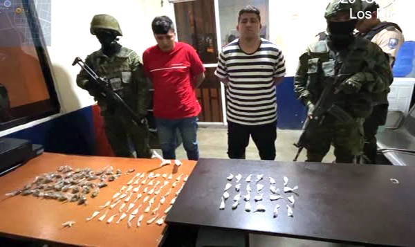 ecuador 221 militares-capturan-a-alias-manabita-miembro-de-los-lobos-ecuador221.com_.ec_ Militares capturan a alias Manabita, miembro de Los Lobos