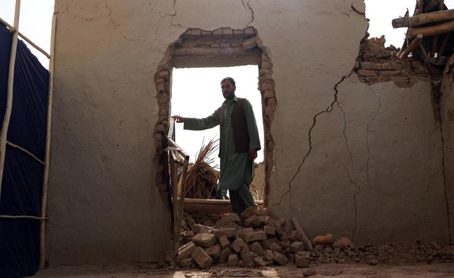 Muertos y heridos tras terremoto de magnitud 6.3 en Afganistán