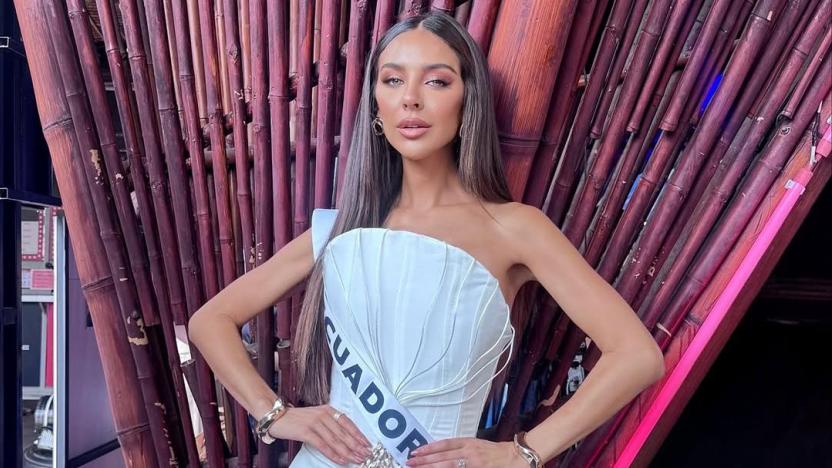 ecuador 221 nadia-meja-deslumbre-n-iss-universo-con-diseno-esmeraldeno.ecuador221.com_.ec_ Nadia Mejía deslumbra en Miss Universo con diseño esmeraldeño