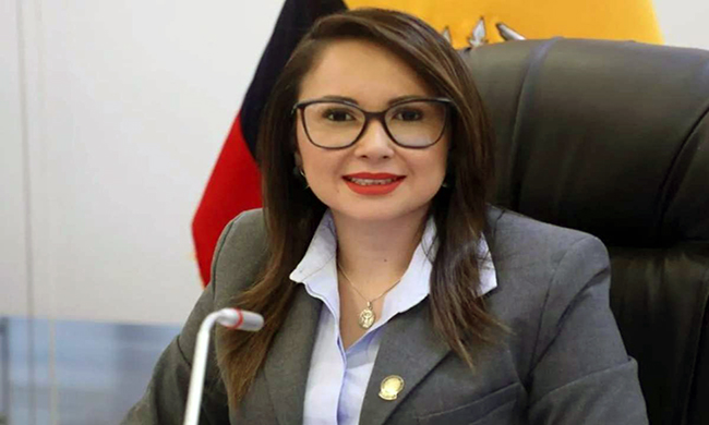 Nataly Morillo marca su hoja de ruta en el ministerio de Gobierno