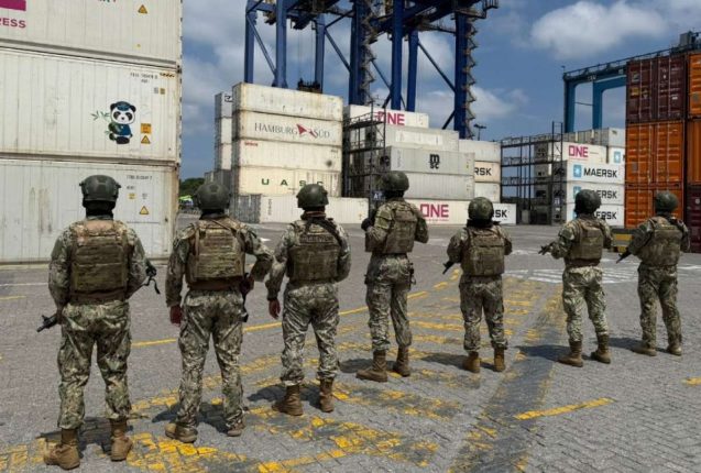 Noboa declara estado de excepción en cinco provincias