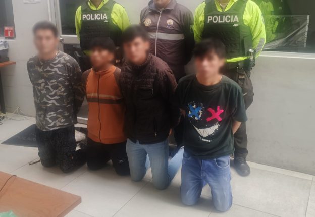 Policía aprehende a cuatro sospechosos por asesinato en Cevallos