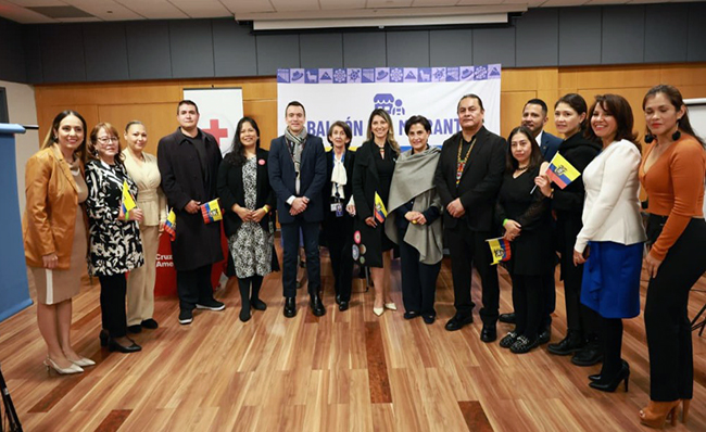 Presidente Noboa se reunió con migrantes ecuatorianos en Queens